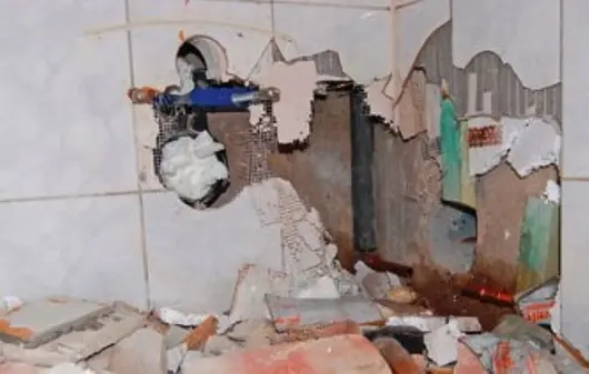 Rohrbruchsuche, undichte Druckleitung, Ablaufgebrechen, Flachdach undicht